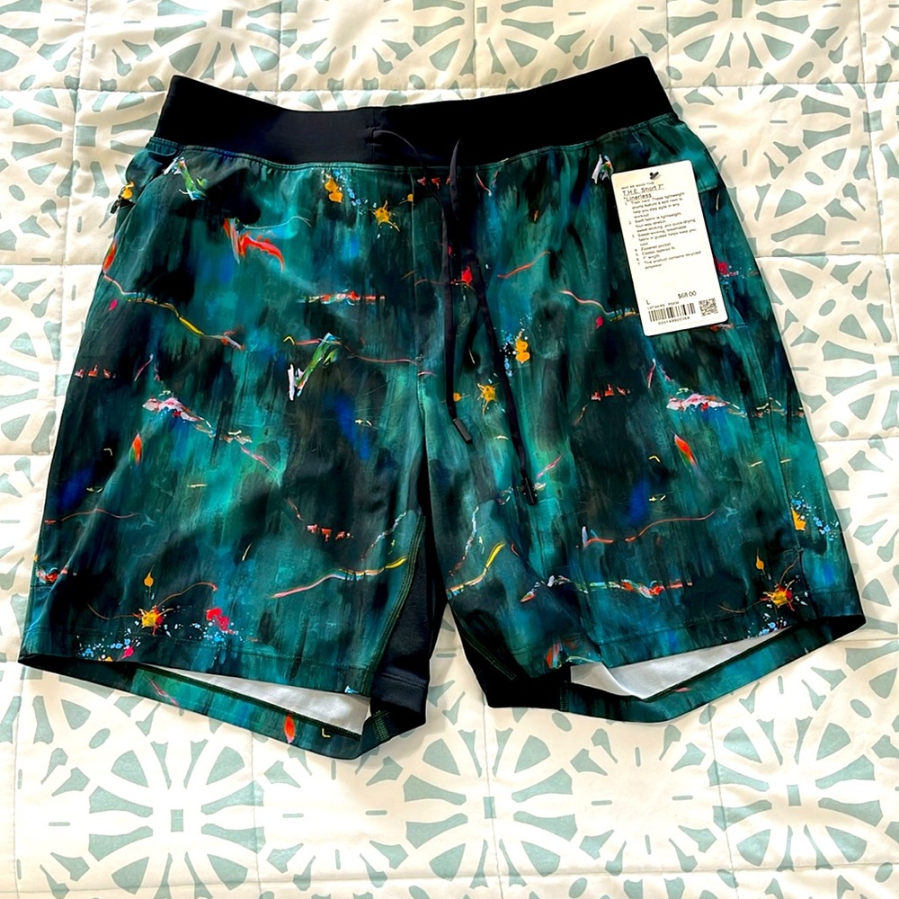 Lululemon Shorts THE Linerless 7” Rare Mens Lrg